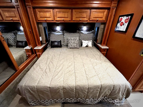 2017 Tiffin Allegro RED 33 AA RV Photo 4