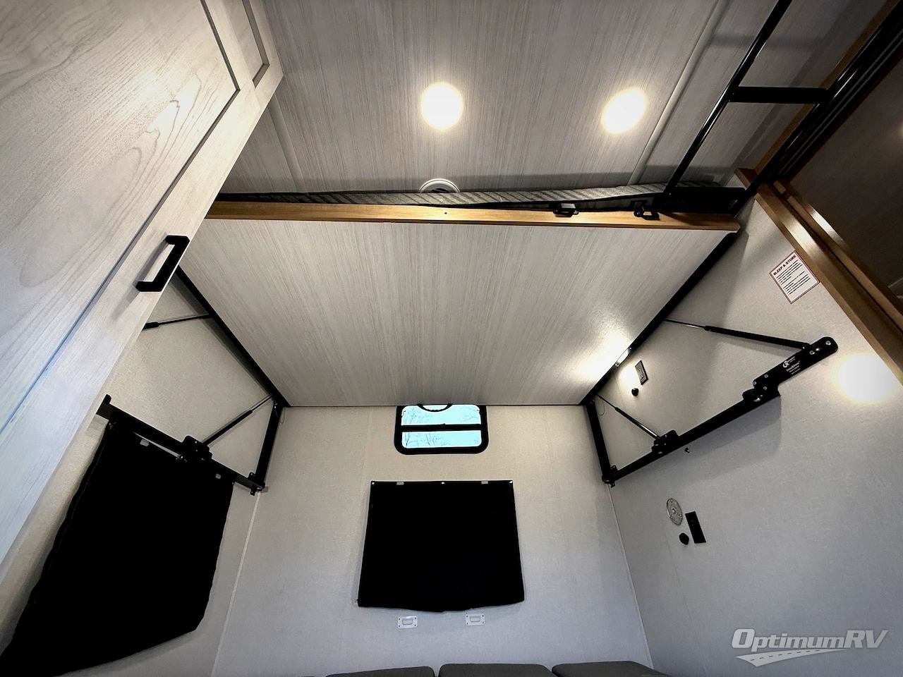 2026 East To West Longitude 319BH Photo 11