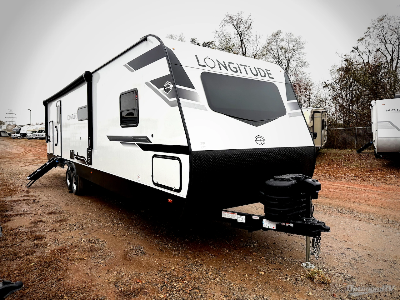 2026 East To West Longitude 319BH Photo 1