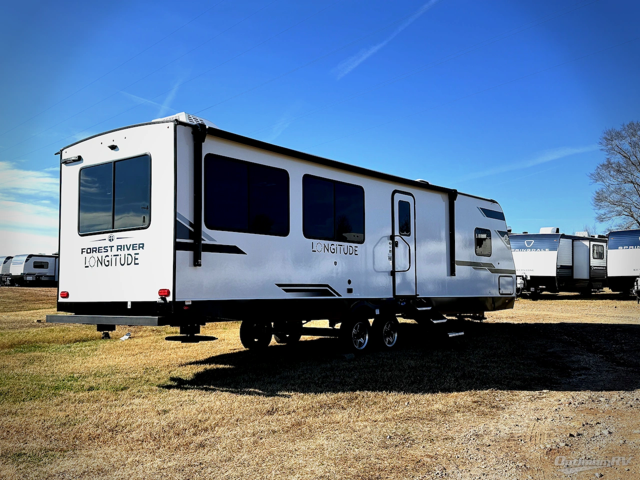 2026 East To West Longitude 310RL Photo 2