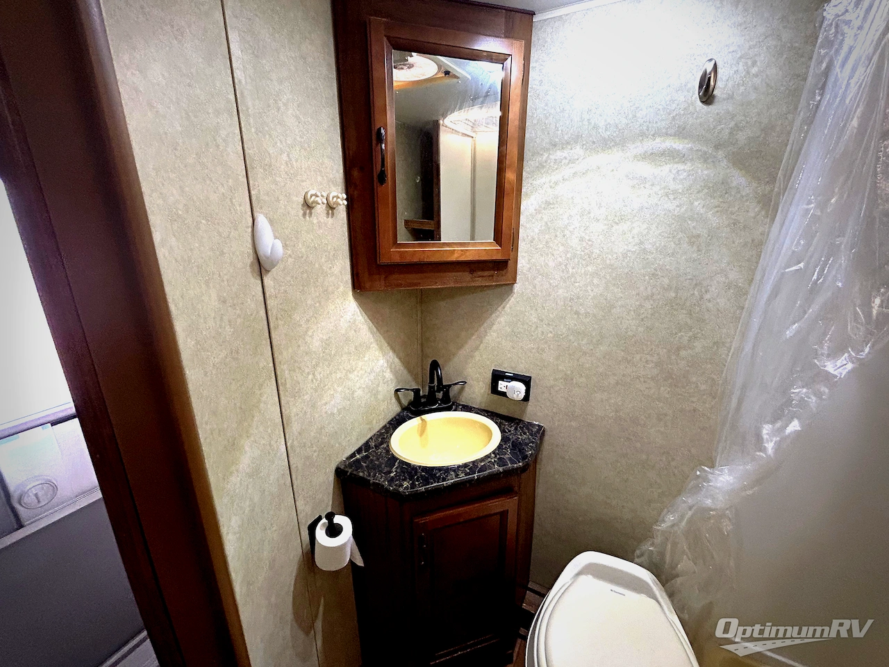 2016 Gulf Stream Ameri-Lite 218MB Photo 12