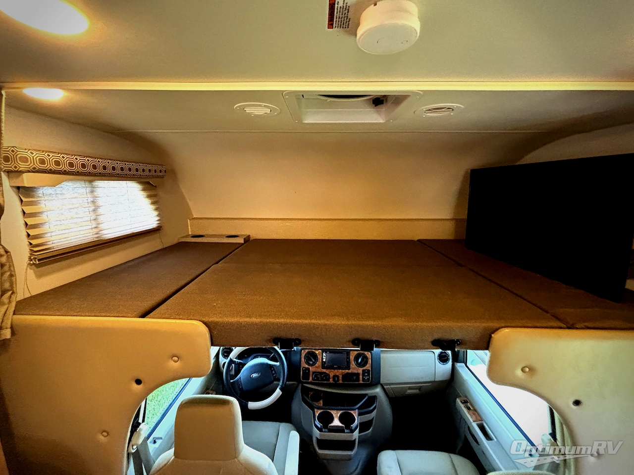 2017 Thor Four Winds 24F Photo 11