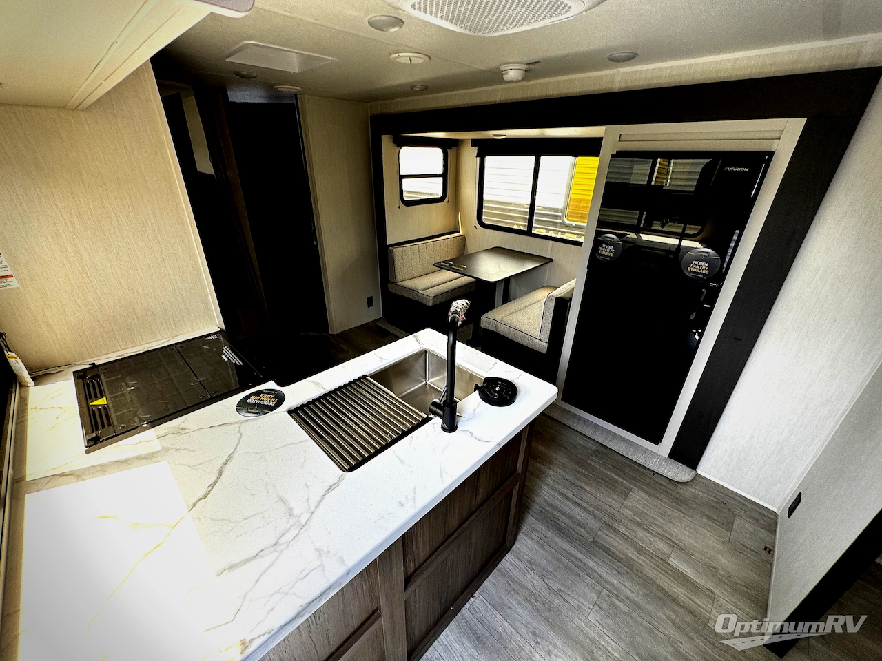 2026 Prime Time Avenger 23BHS Photo 3