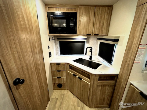2024 Winnebago Towables Access 25ML RV Photo 4