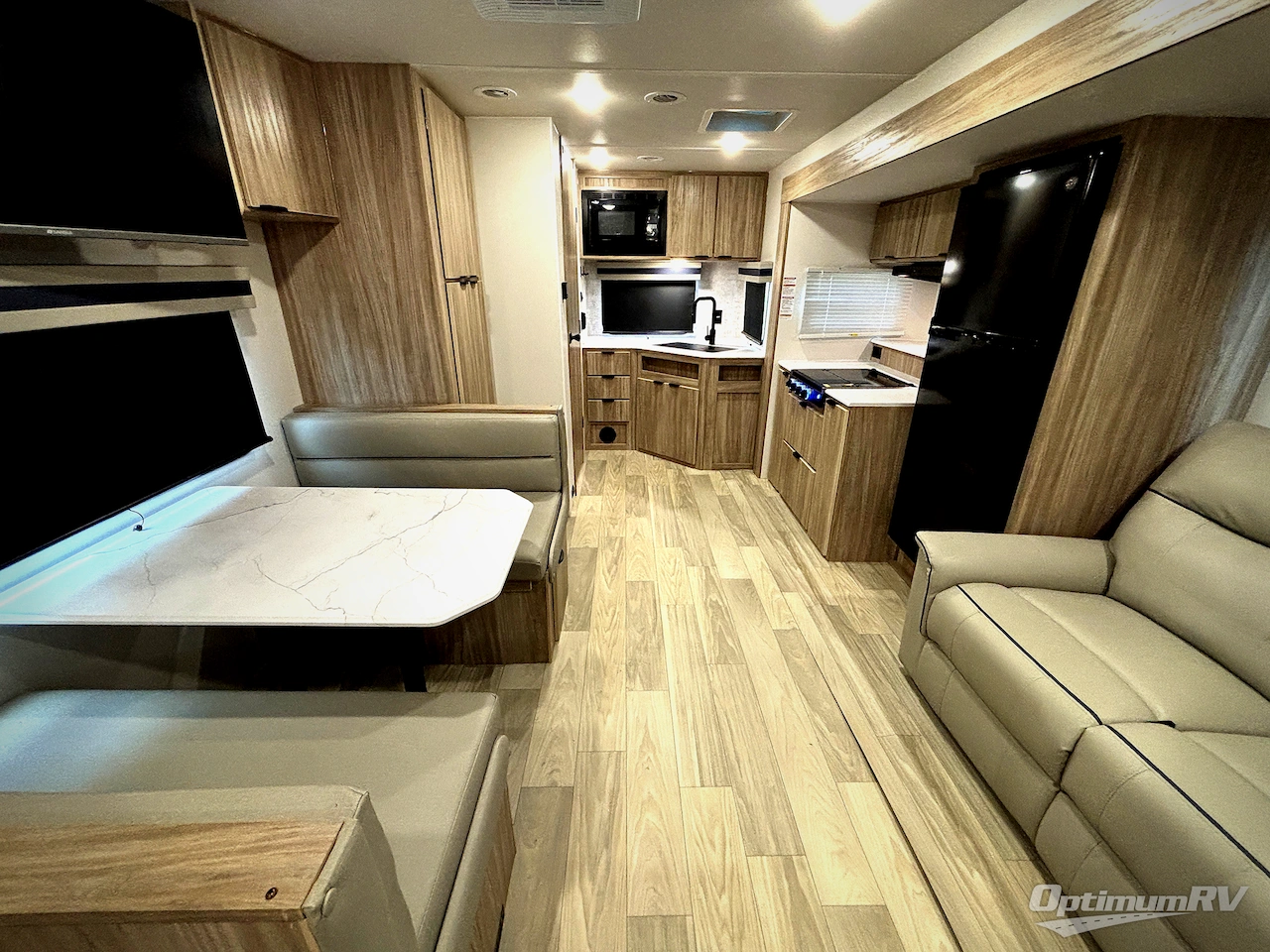2024 Winnebago Towables Access 25ML Photo 4