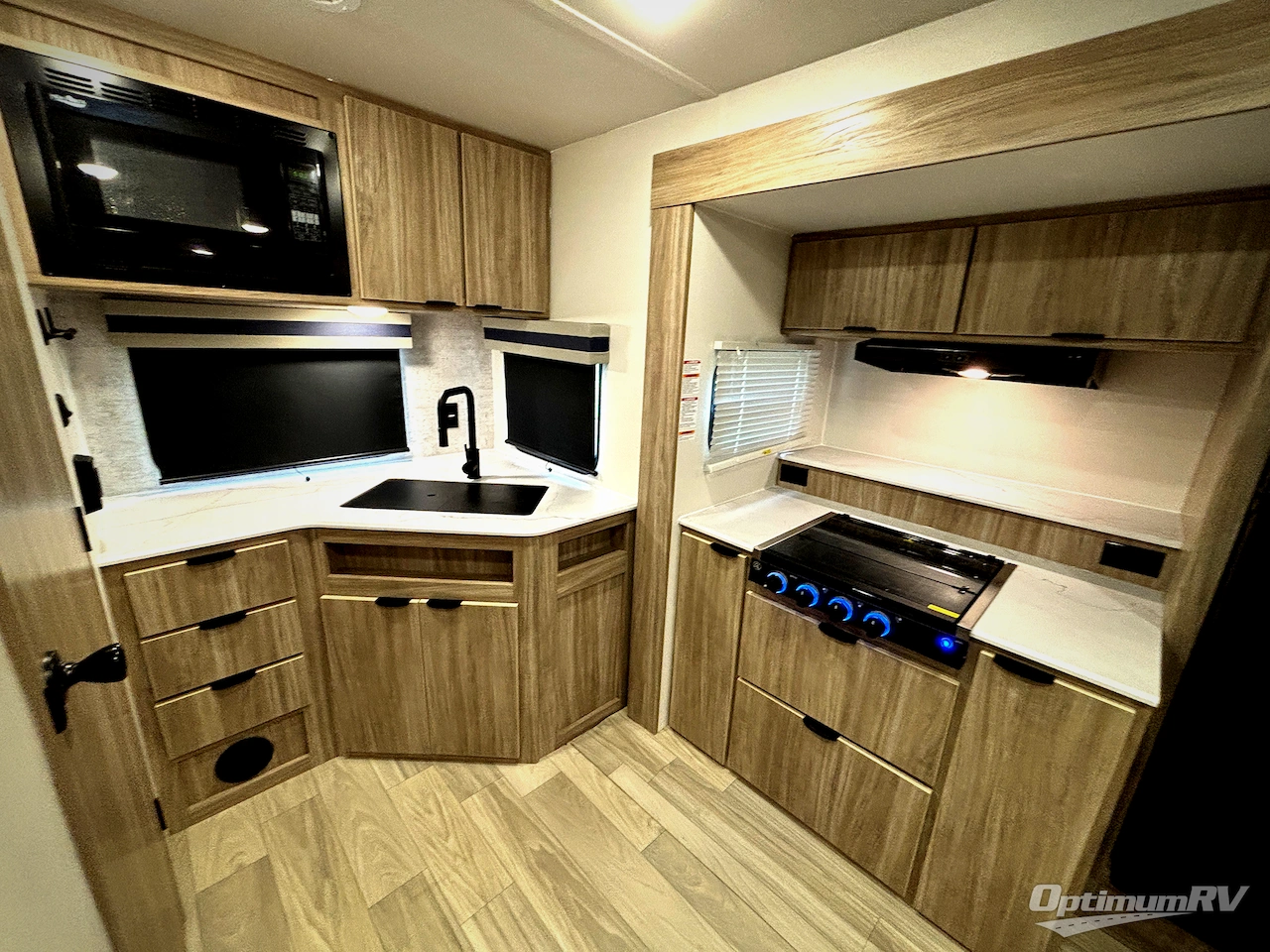 2024 Winnebago Towables Access 25ML Photo 6