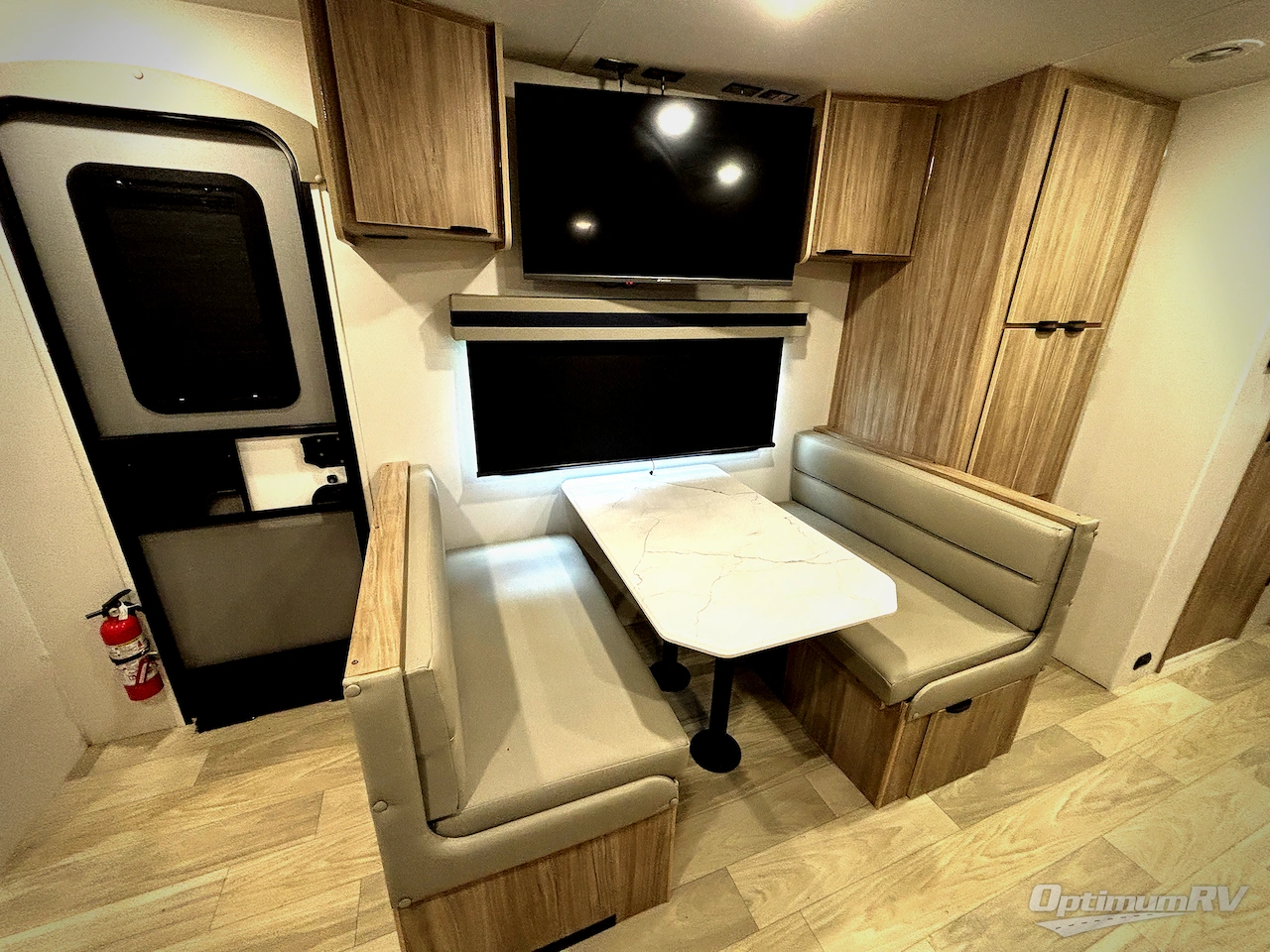 2024 Winnebago Towables Access 25ML Photo 8