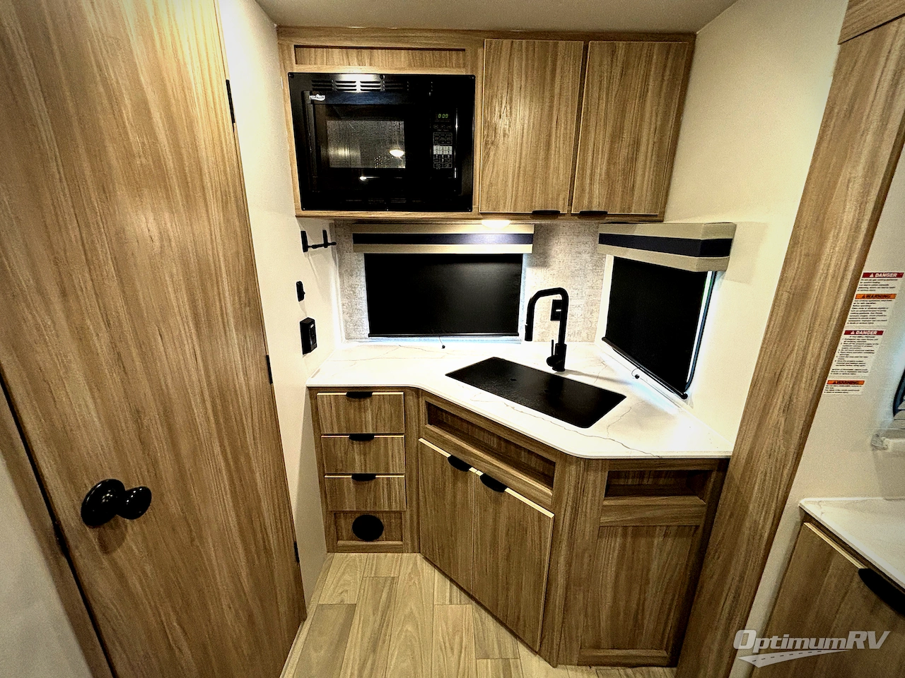 2024 Winnebago Towables Access 25ML Photo 13