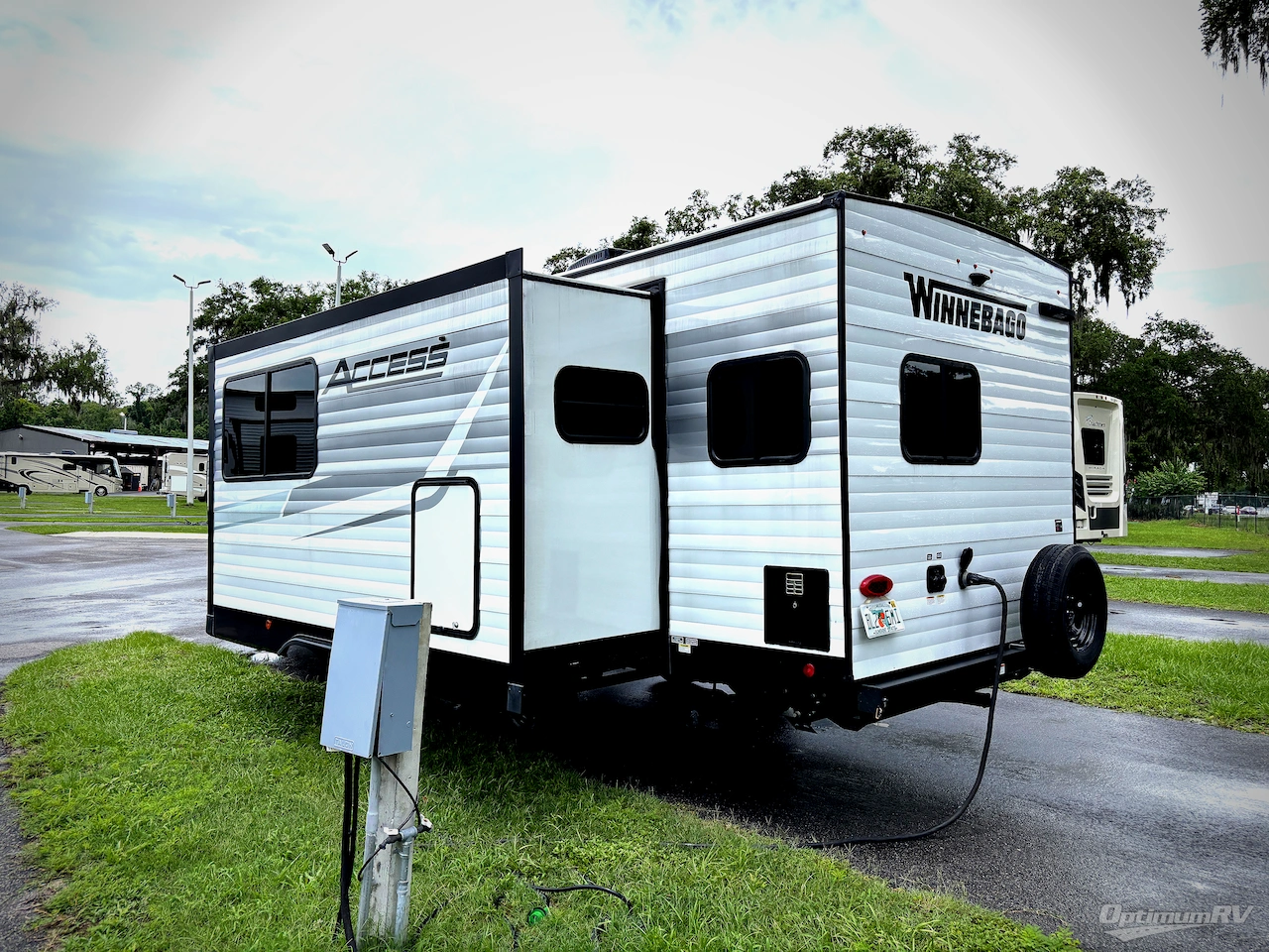 2024 Winnebago Towables Access 25ML Photo 3
