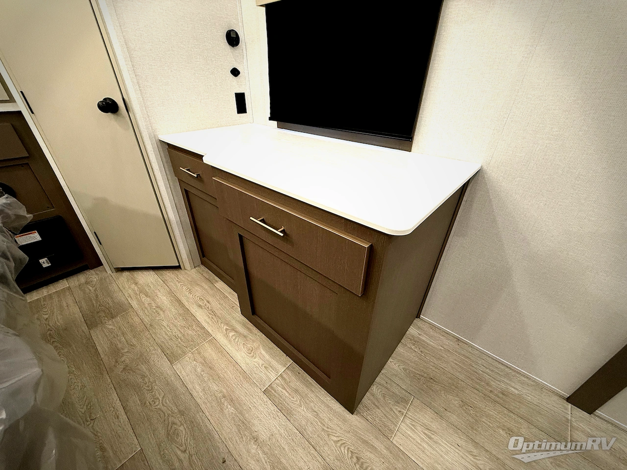 2026 East To West Alta 2870KTH Photo 22