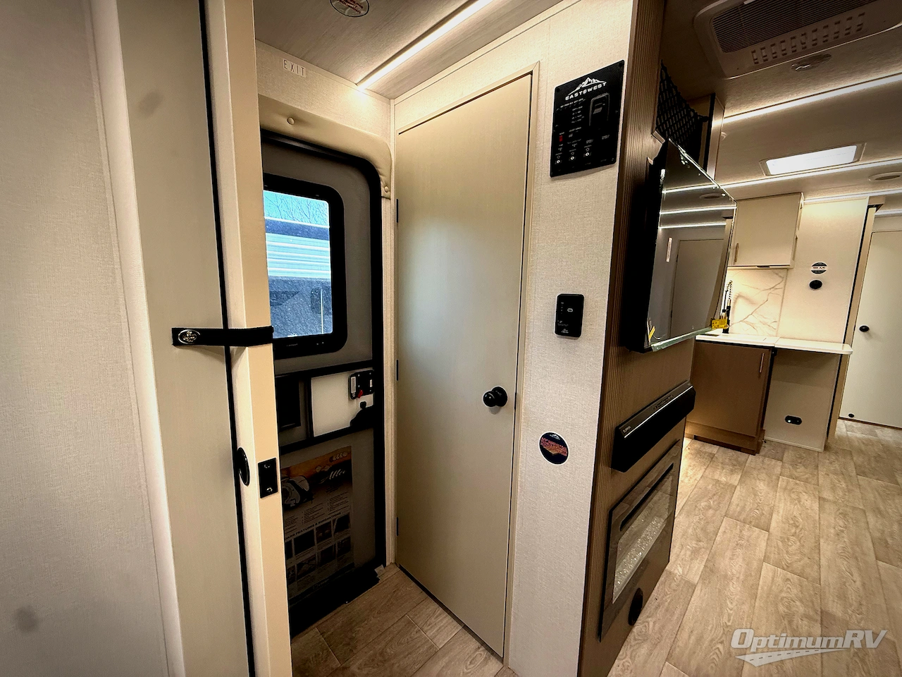 2026 East To West Alta 3150KBH Photo 6