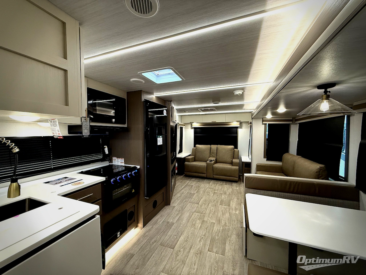 2026 East To West Alta 2850KRL Photo 2