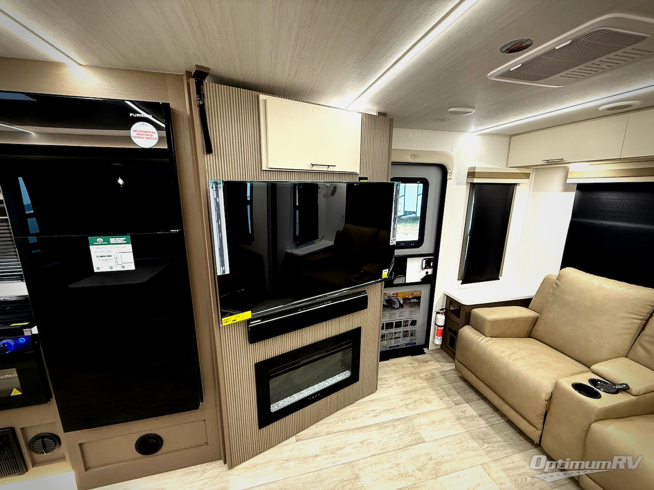 2026 East To West Alta 2850KRL Photo 5