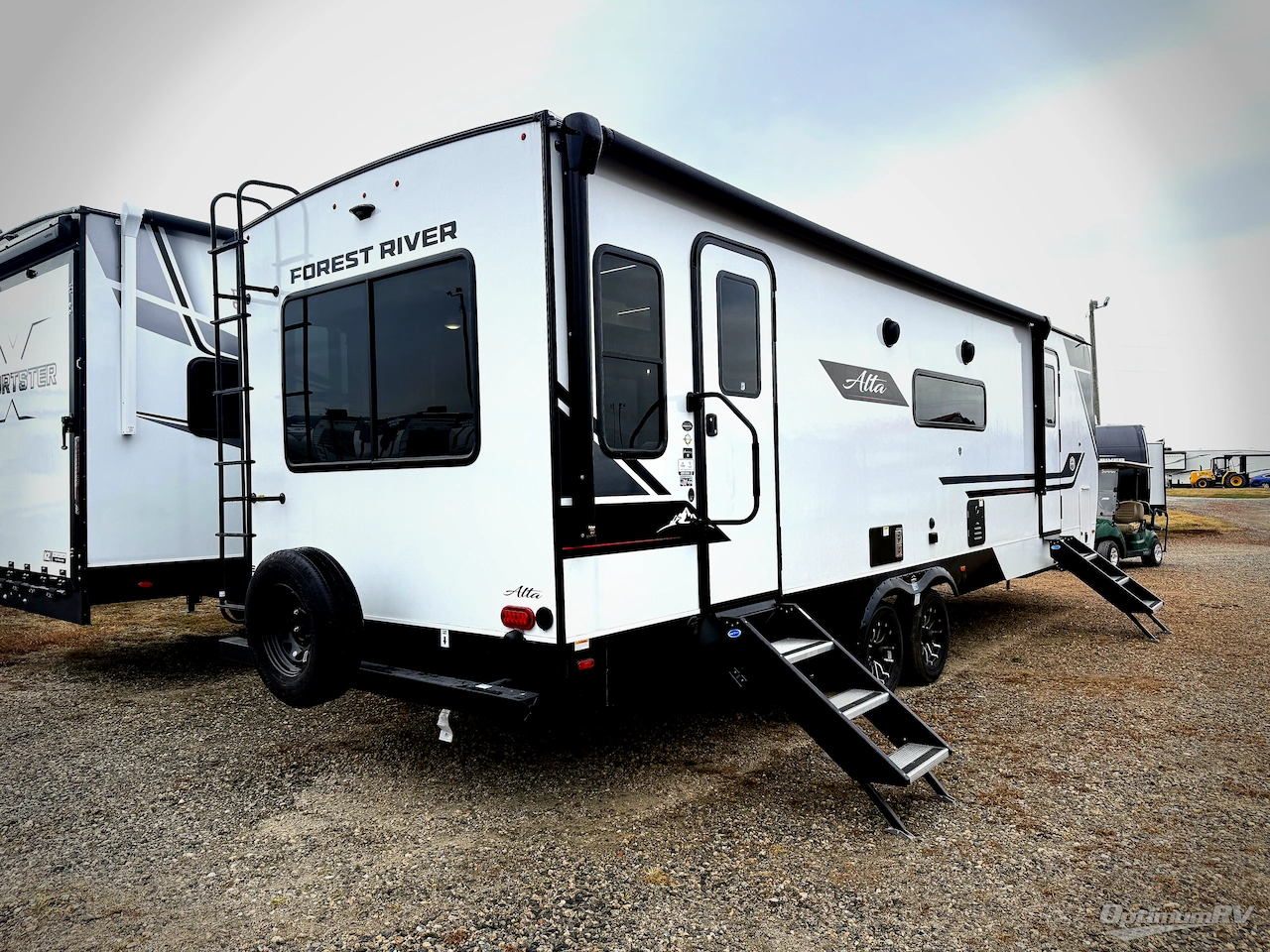 2026 East To West Alta 2850KRL Photo 24