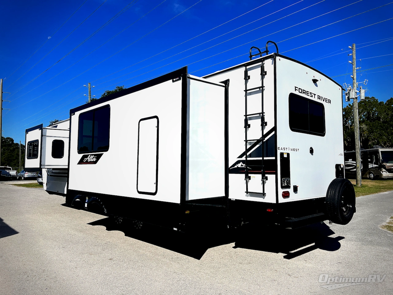 2026 East To West Alta 3175KRL Photo 2