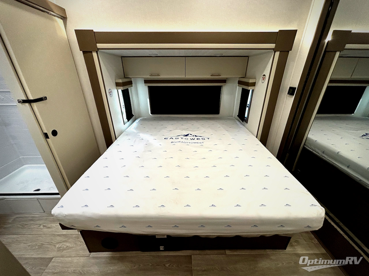 2026 East To West Alta 3250KXT Photo 8