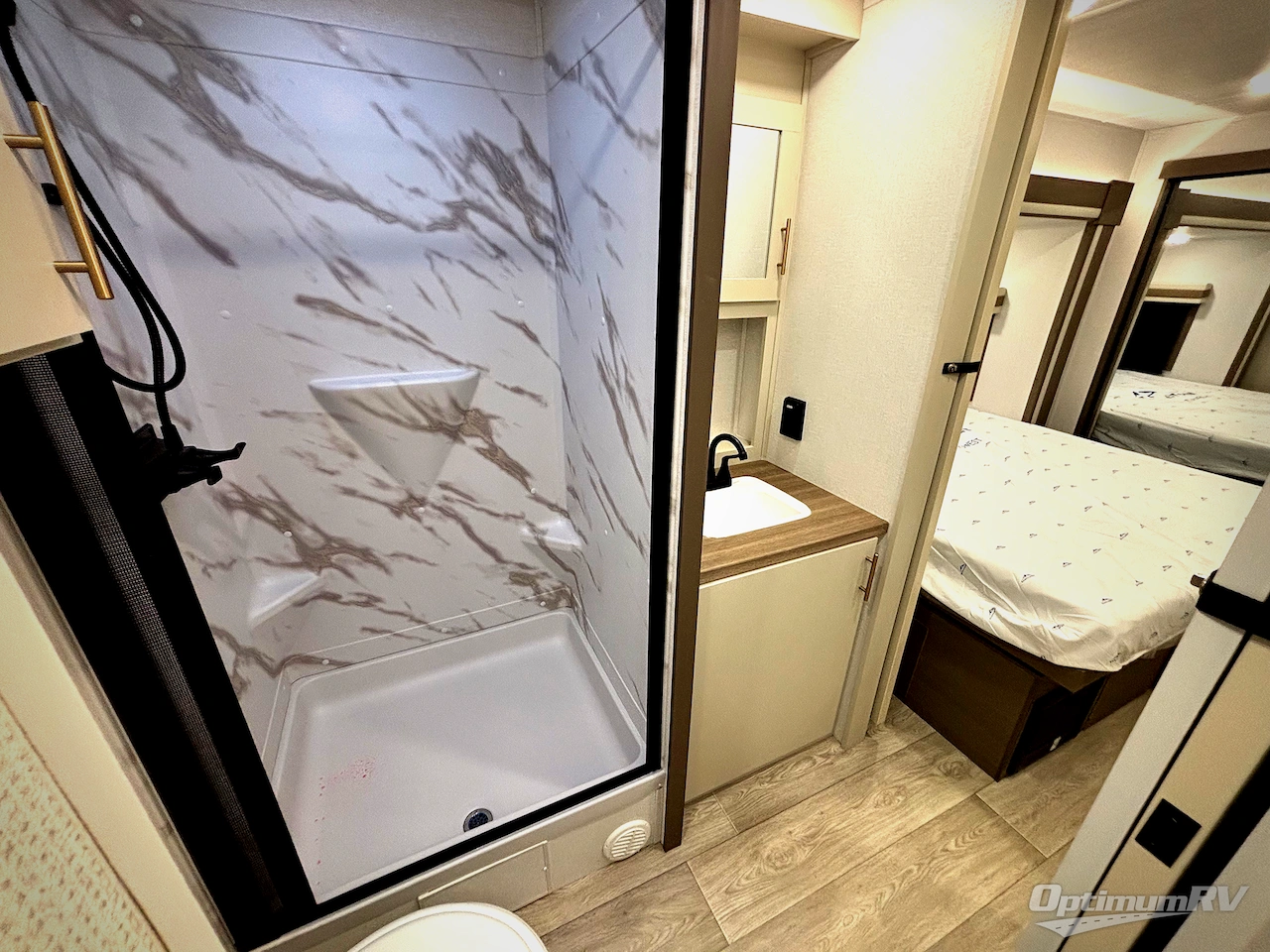 2026 East To West Alta 3175RK Photo 13