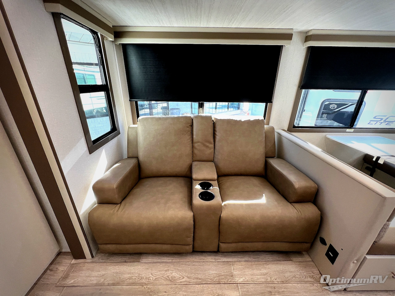 2026 East To West Alta 2600KRB Photo 6