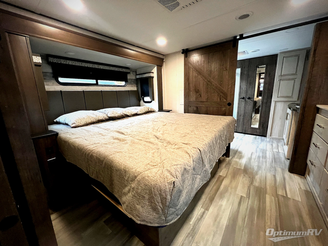 2021 Alliance Paradigm 370FB Photo 17