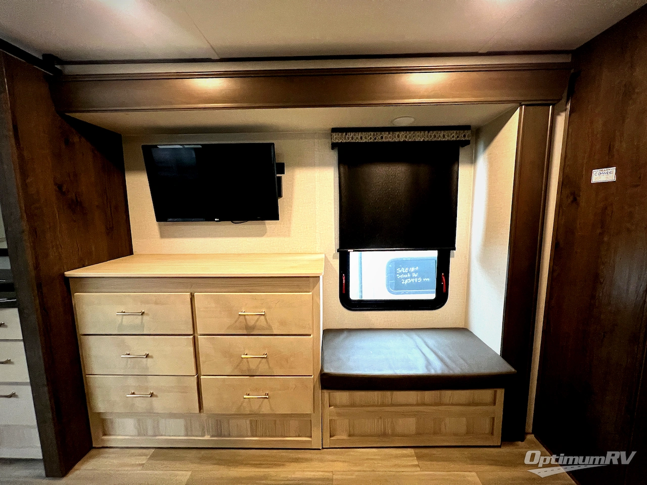 2021 Alliance Paradigm 370FB Photo 19