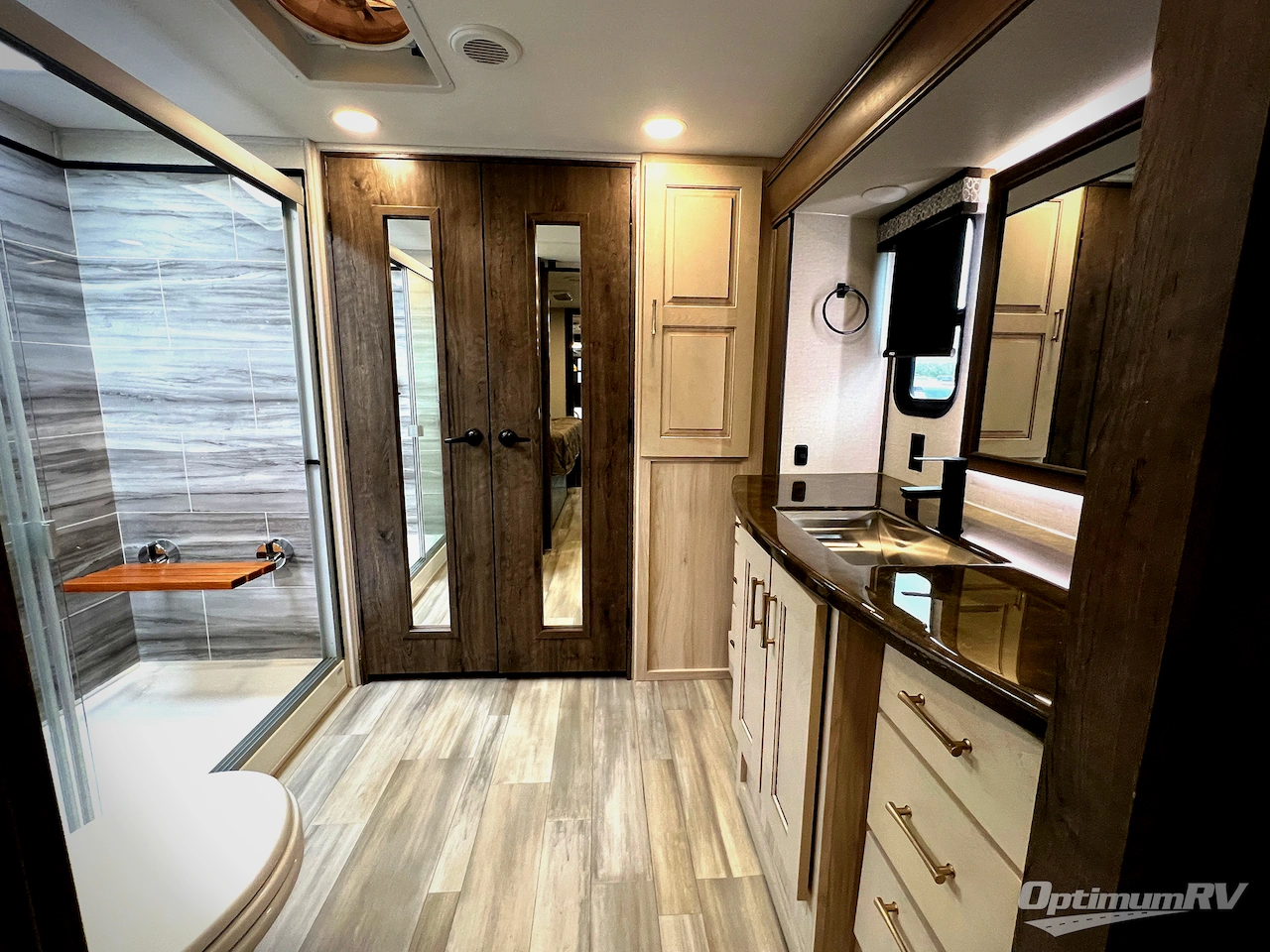 2021 Alliance Paradigm 370FB Photo 20