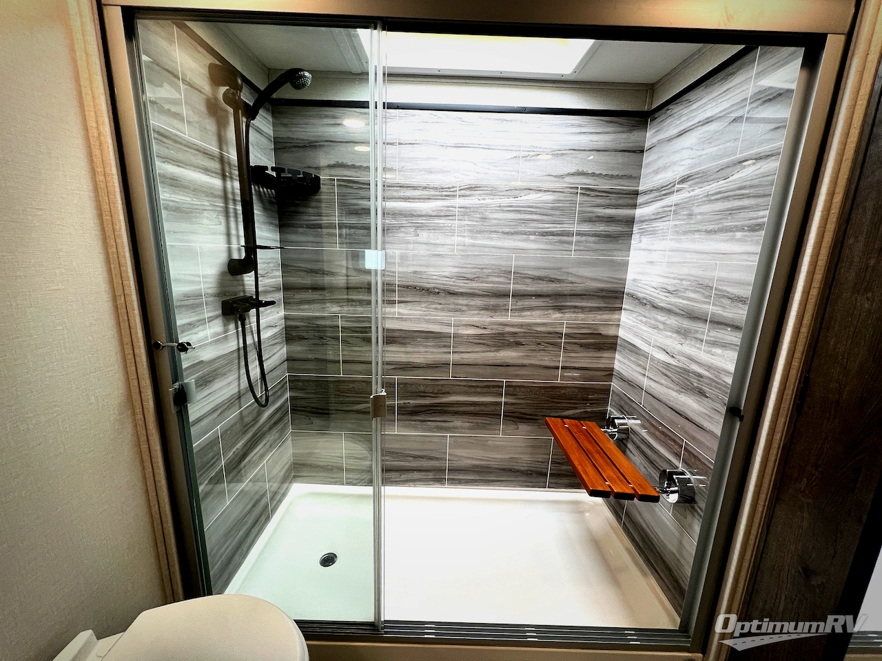 2021 Alliance Paradigm 370FB Photo 23