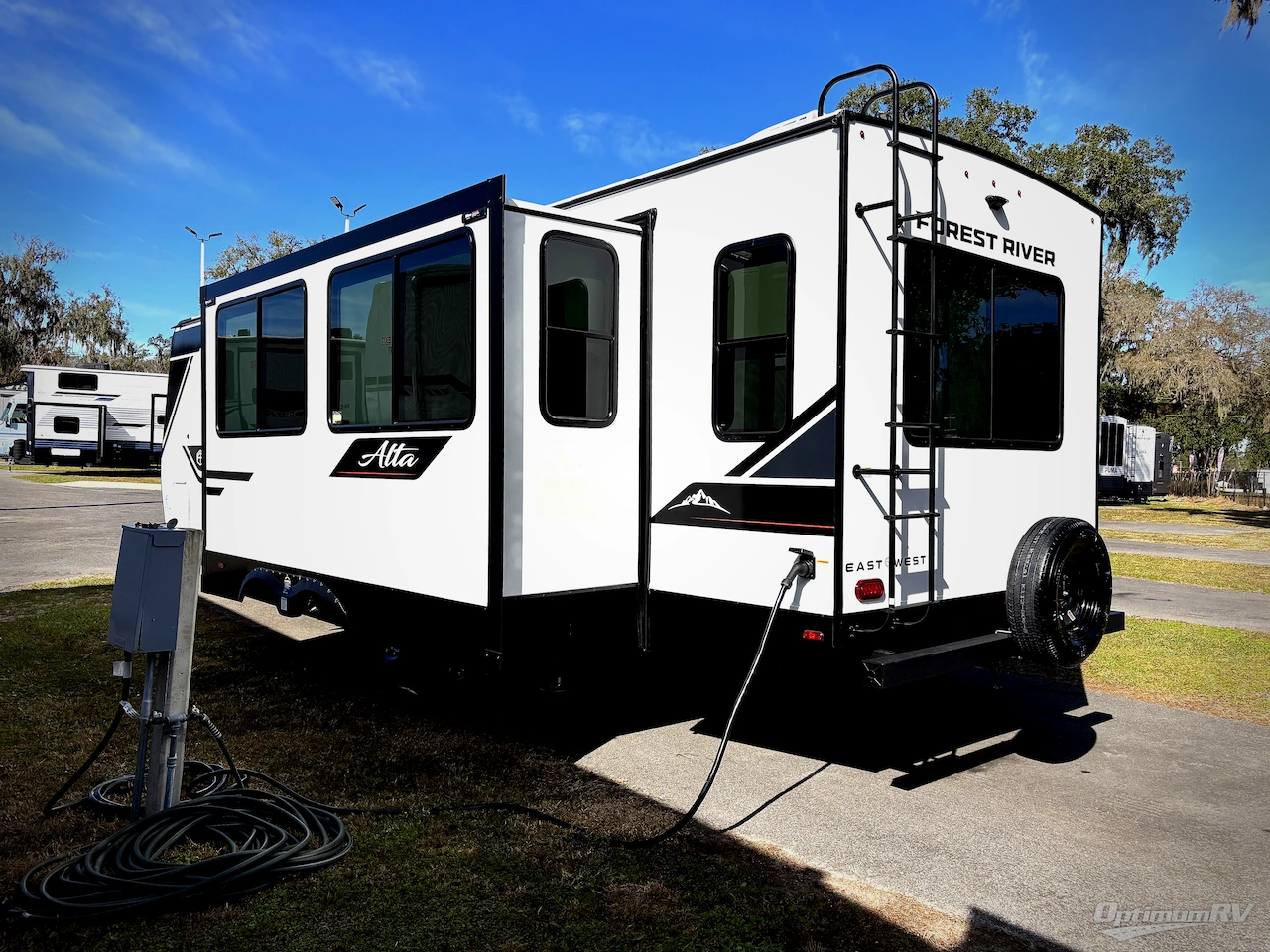 2026 East To West Alta 2850KRL Photo 3