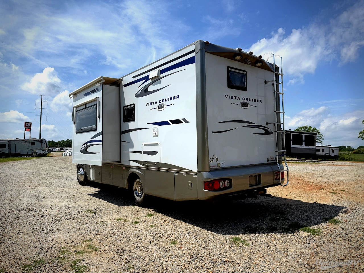 2006 Gulf Stream Vista Cruiser RB Photo 3