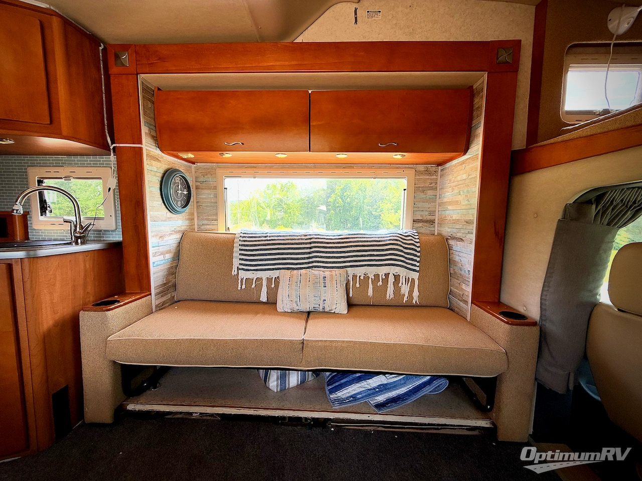 2006 Gulf Stream Vista Cruiser RB Photo 6