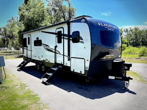 New 2026 Forest River Flagstaff Super Lite 26SRD Featured Photo