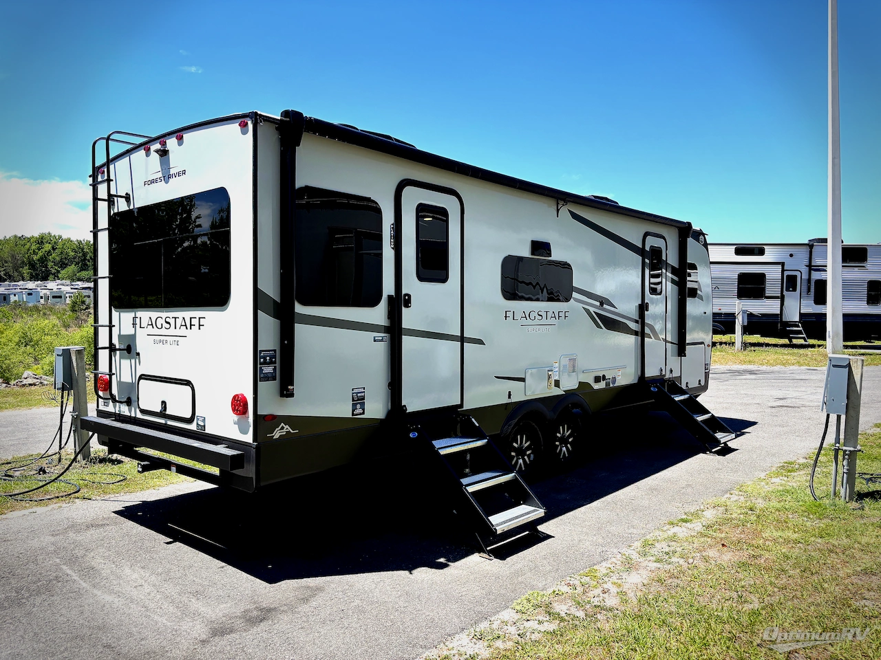 2026 Forest River Flagstaff Super Lite 26SRD Photo 2