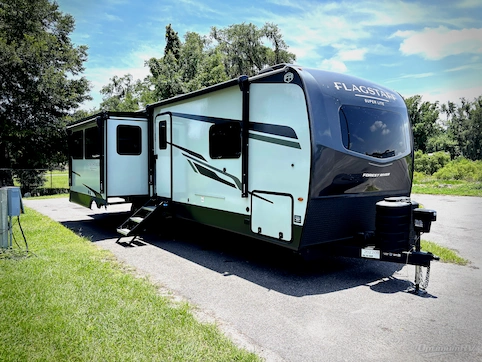 New 2026 Forest River RV Flagstaff Super Lite 29RLKS Featured Photo