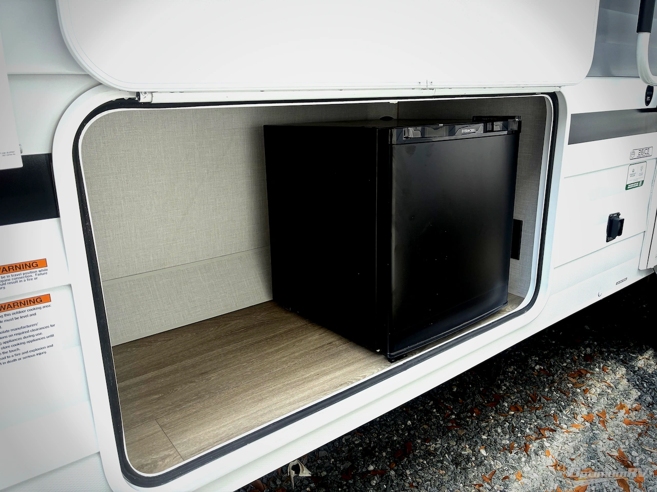 2026 Forest River Wildwood X-Lite 26ICE Photo 16