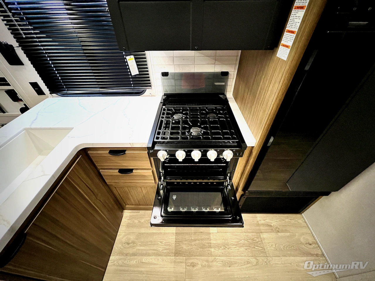 2026 Forest River Wildwood X-Lite 273QBXL Photo 9