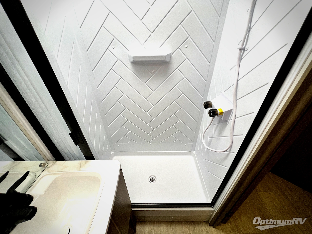 2026 Forest River Wildwood X-Lite 273QBXL Photo 12