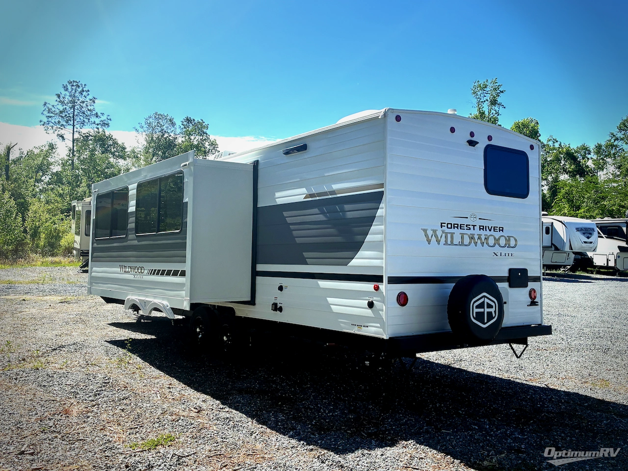 2026 Forest River Wildwood X-Lite 26ICE Photo 3