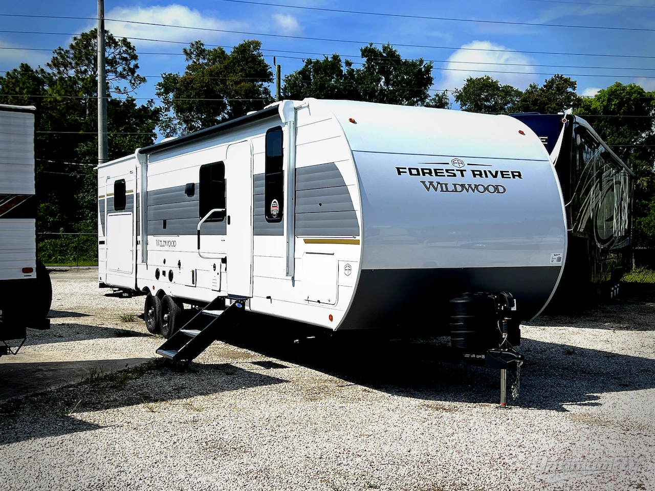 2026 Forest River Wildwood 31KQBTS Photo 1