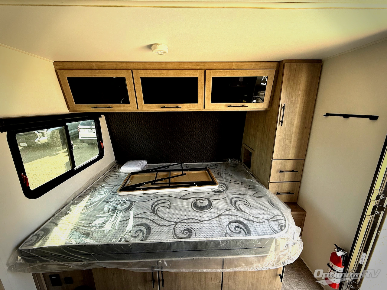 2025 Grand Design Imagine AIM 16ML Photo 9