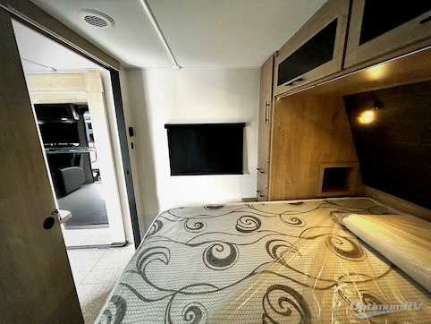 2025 Grand Design Imagine XLS 25DBE RV Photo 4