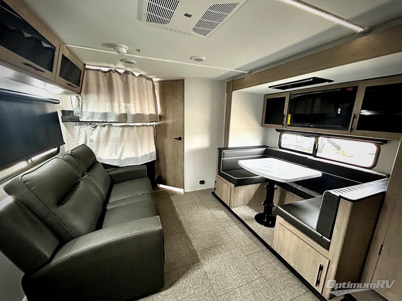 2025 Grand Design Imagine XLS 25DBE Photo 6