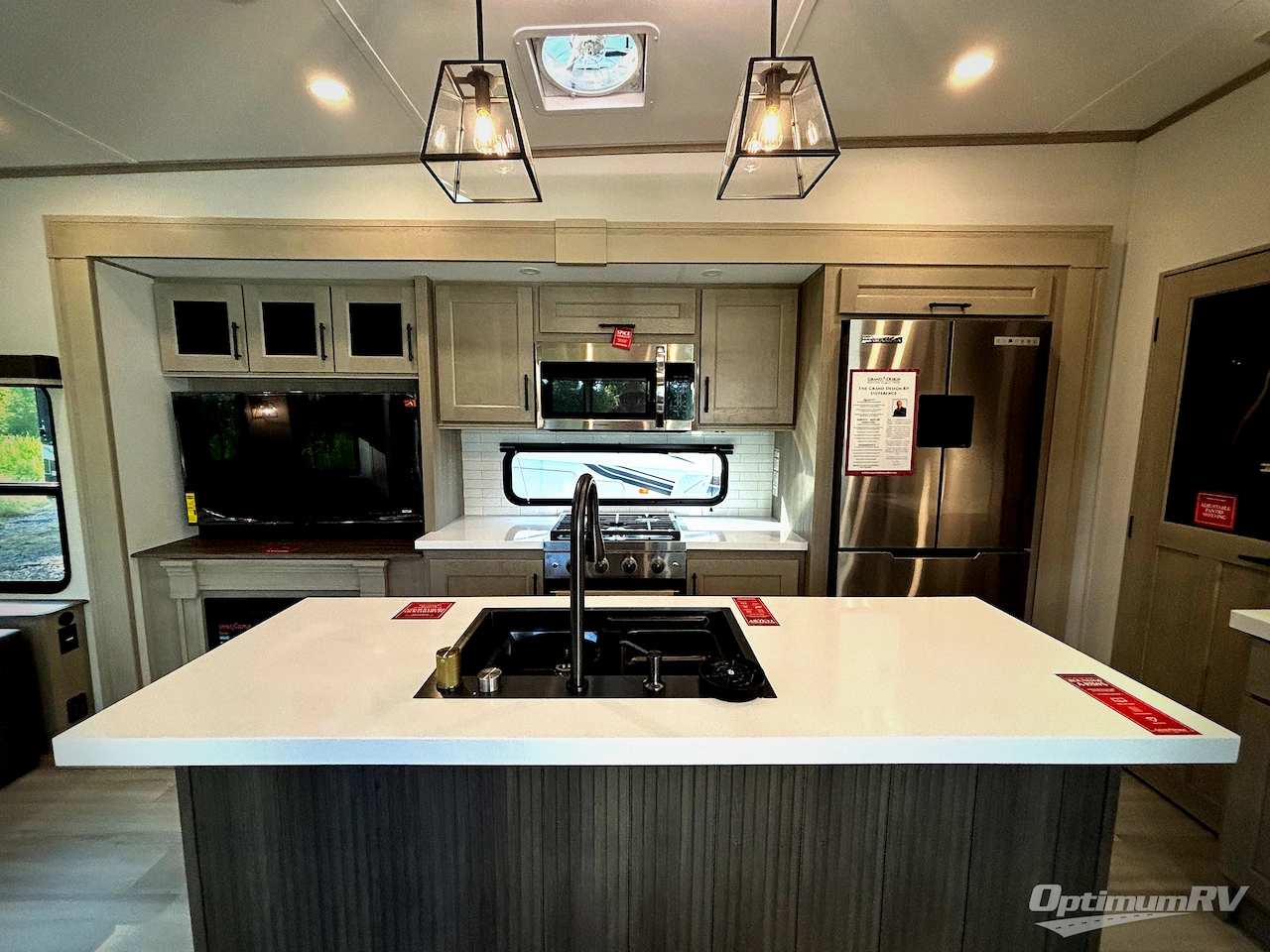 2026 Grand Design Influence 3003RL Photo 8