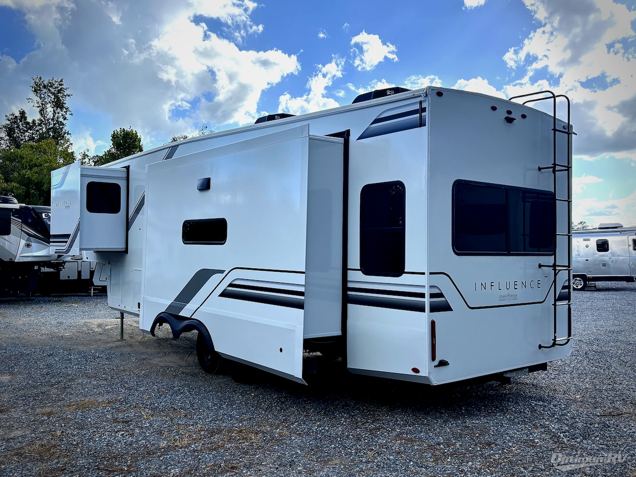 2026 Grand Design Influence 3003RL Photo 3