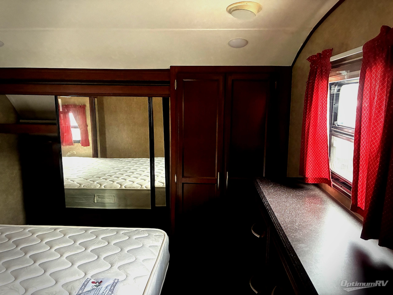 2014 Prime Time Crusader 325RES Photo 15