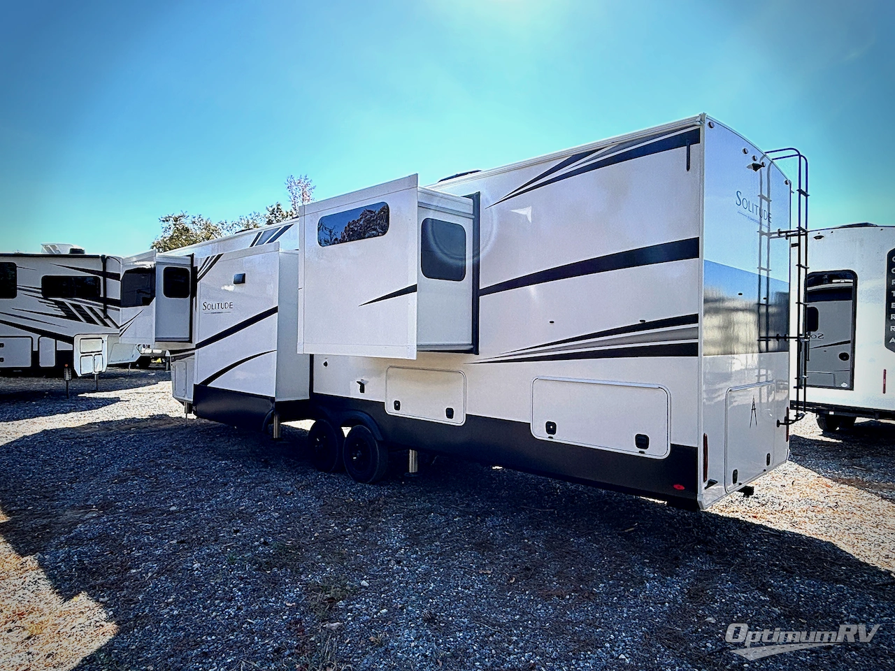 2026 Grand Design Solitude 380FL Photo 3