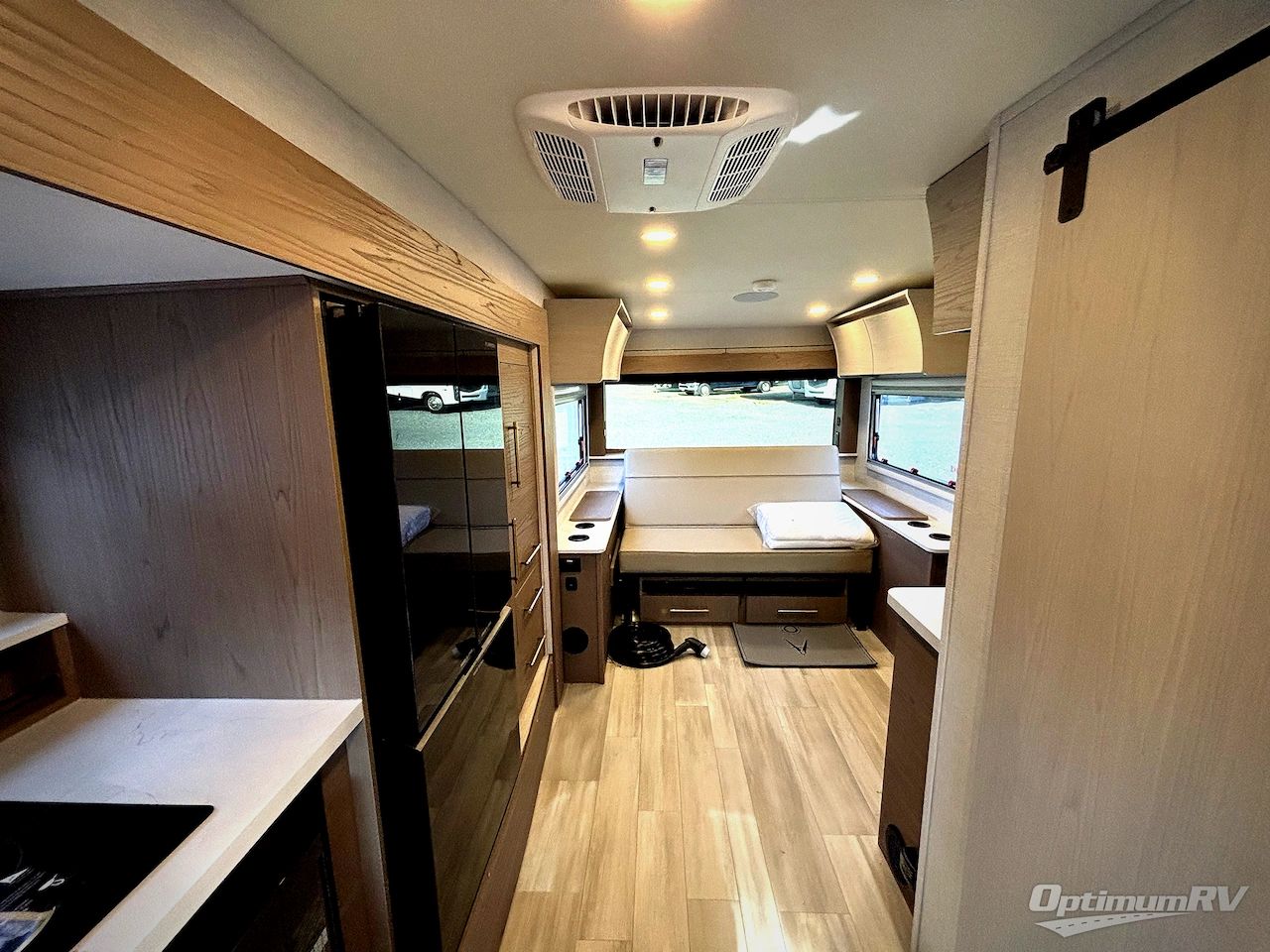 2026 Grand Design Serenova 150HL Photo 6