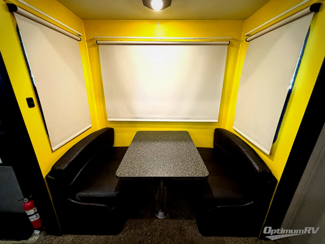 2020 Coachmen Brookstone 344FL Photo 11