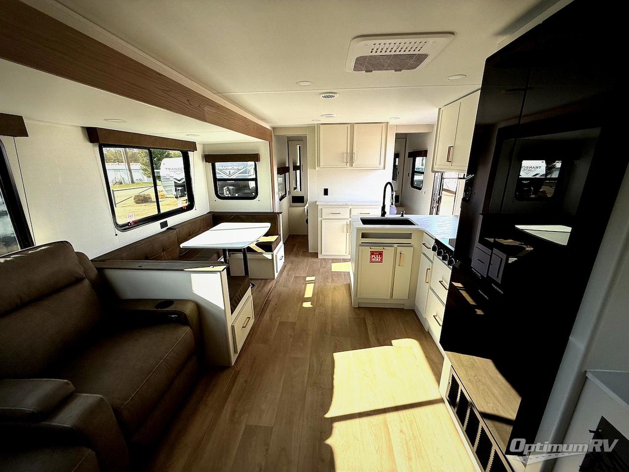 2026 Grand Design Transcend Xplor 27DBX Photo 5