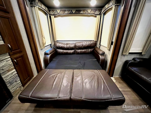 2018 Keystone Montana 3820 FK RV Photo 2