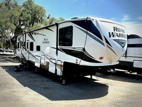 Used 2019 Heartland Road Warrior 392 Featured Photo