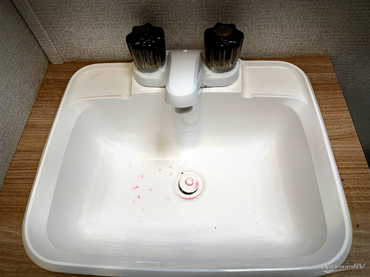 2022 Keystone Springdale Mini 1760BH Photo 9